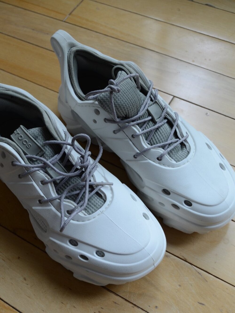Crocs Men's Nova Trek in Almost White Multi M9 W11 - Picture 1 of 13